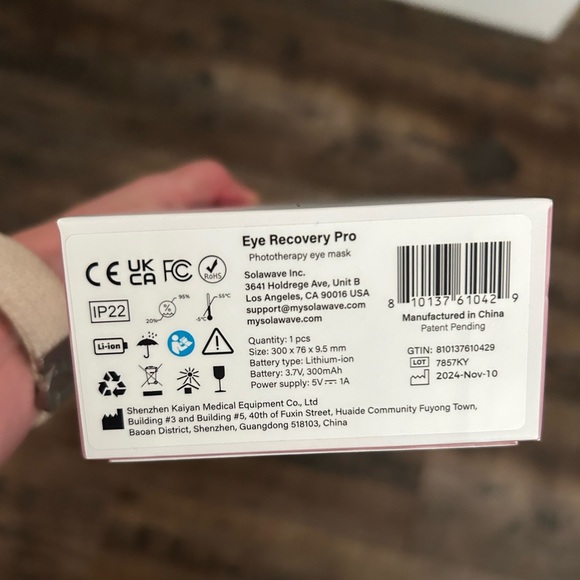 ✨EUC Solawave Eye Recovery Pro Mask & Lightboost Eye Cream - Picture 5 of 13